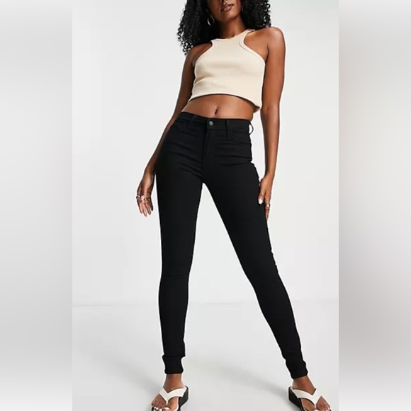 Levi’s 720 High Rise Super Skinny Jean Black 32x30 - Picture 2 of 6